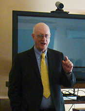 Steve Crocker em  Montevidéu: privacidade vs segurança