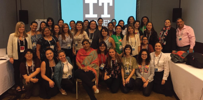 Mayor participación femenina en las TICs