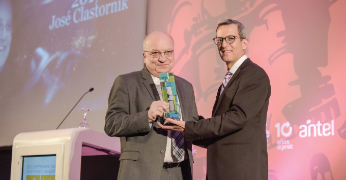 José Clastornik Receives the 2017 Lifetime Achievement Award