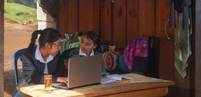 Conectividad: Desafíos Regulatorios y Oportunidades